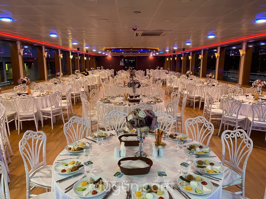 Bosphorus Tekne Turu