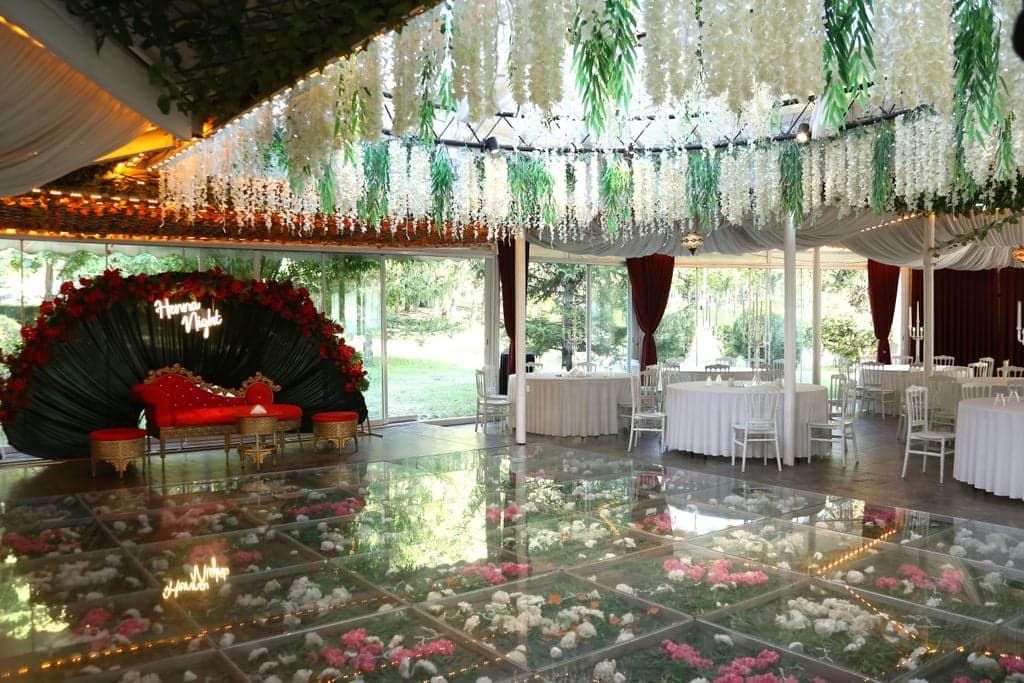 Beyaz Bahçe Altınpark