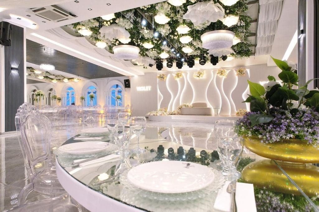 Violet Balo Davet Gold Beylikdüzü — Beylikdüzü, İstanbul