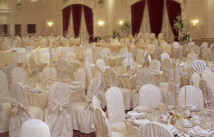 Dalgıçlar Pembe Düğün Salonu — Karabağlar, İzmir