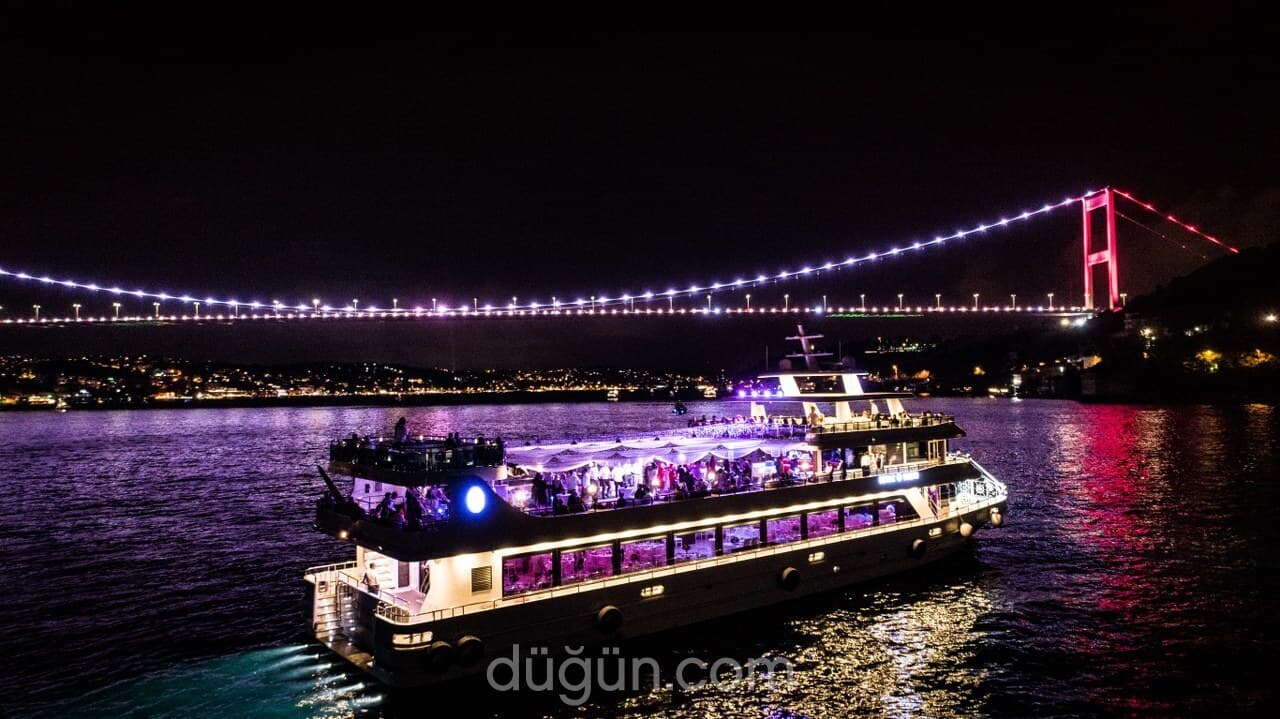 Beyaz Martı Davet Gemisi