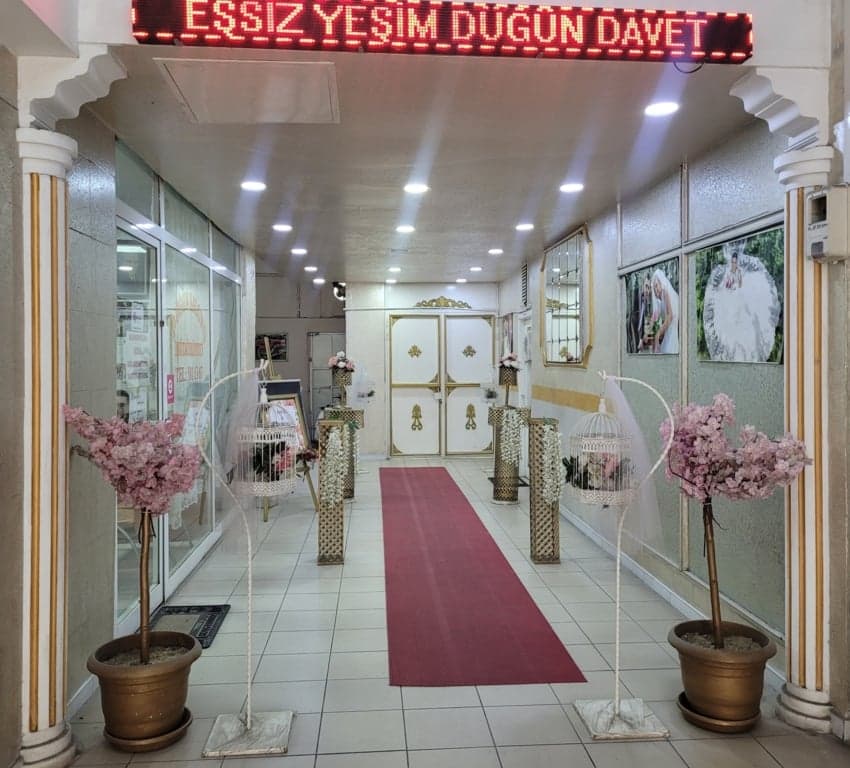 Eşsiz Yeşim Düğün Davet