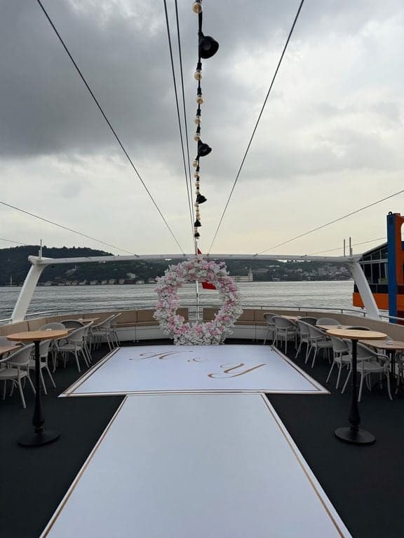 Morfil Gezi Tekneleri — Beşiktaş, İstanbul