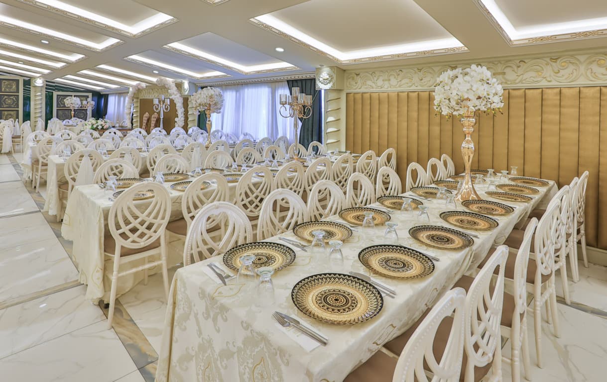 Alvina Davet ve Balo Salonları