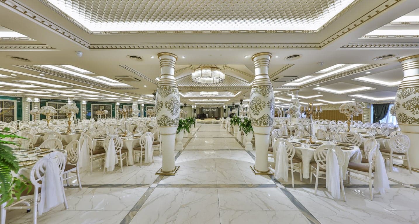 Alvina Davet ve Balo Salonları